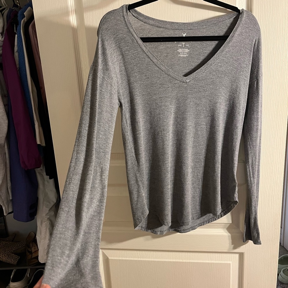 Soft long sleeve grey shirt